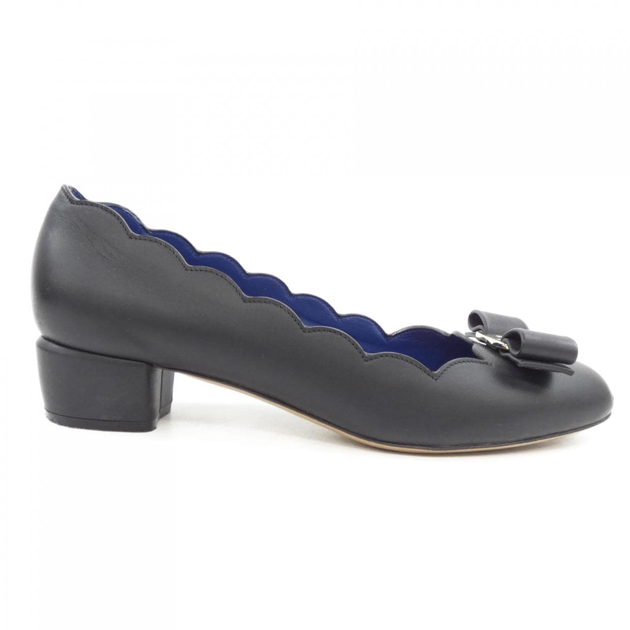フェラガモ FERRAGAMO パンプス