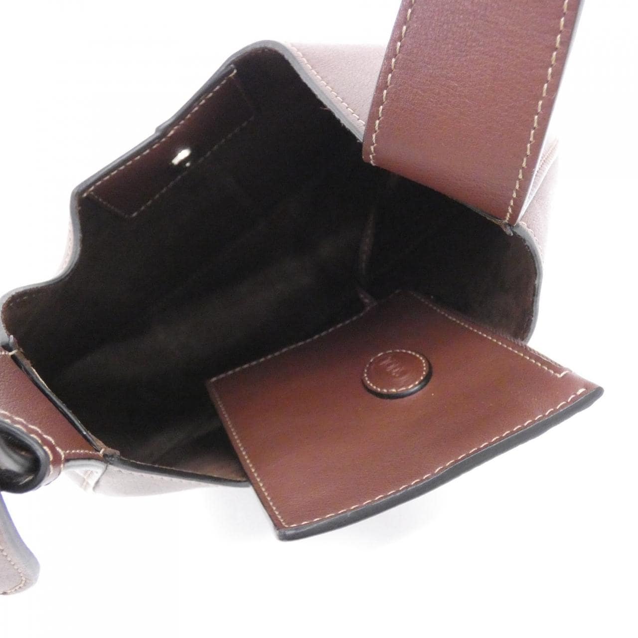 【新品】トッズ DI BAG XBWDBSR9100YATS202 ショルダーバッグ