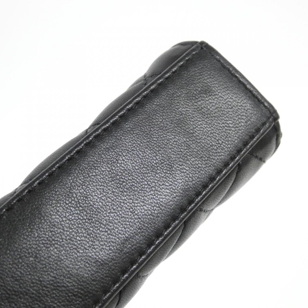 シャネル AP2944 チェーンクラッチ