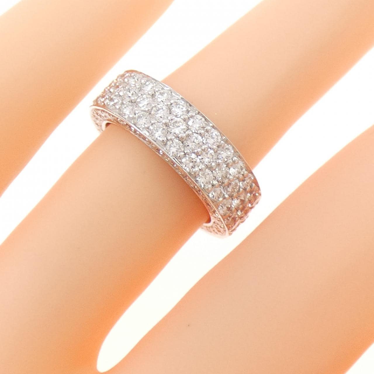 750WG フルエタニティ ダイヤモンド リング 2.42CT
