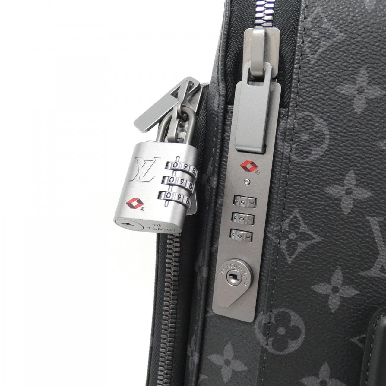 LOUIS VUITTON Monogram Eclipse Suitcase Pegasus 55cm M10060 Carry Bag