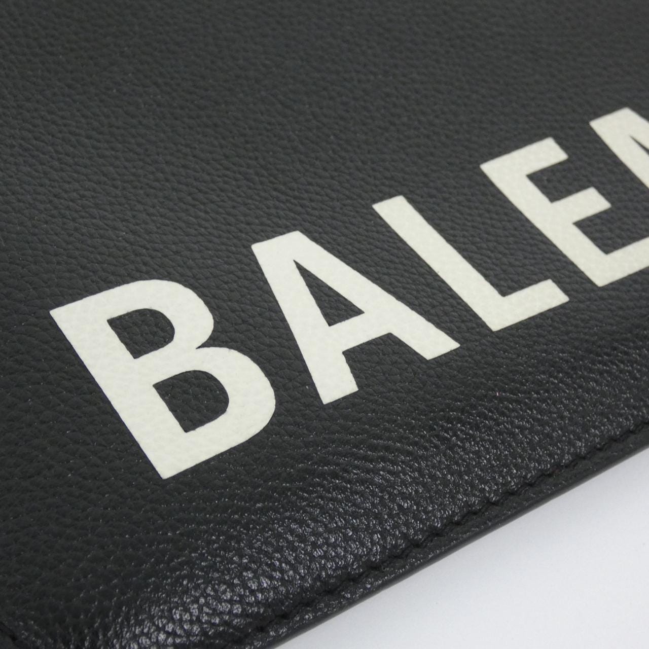 バレンシアガ 636903 1IZKM バッグ