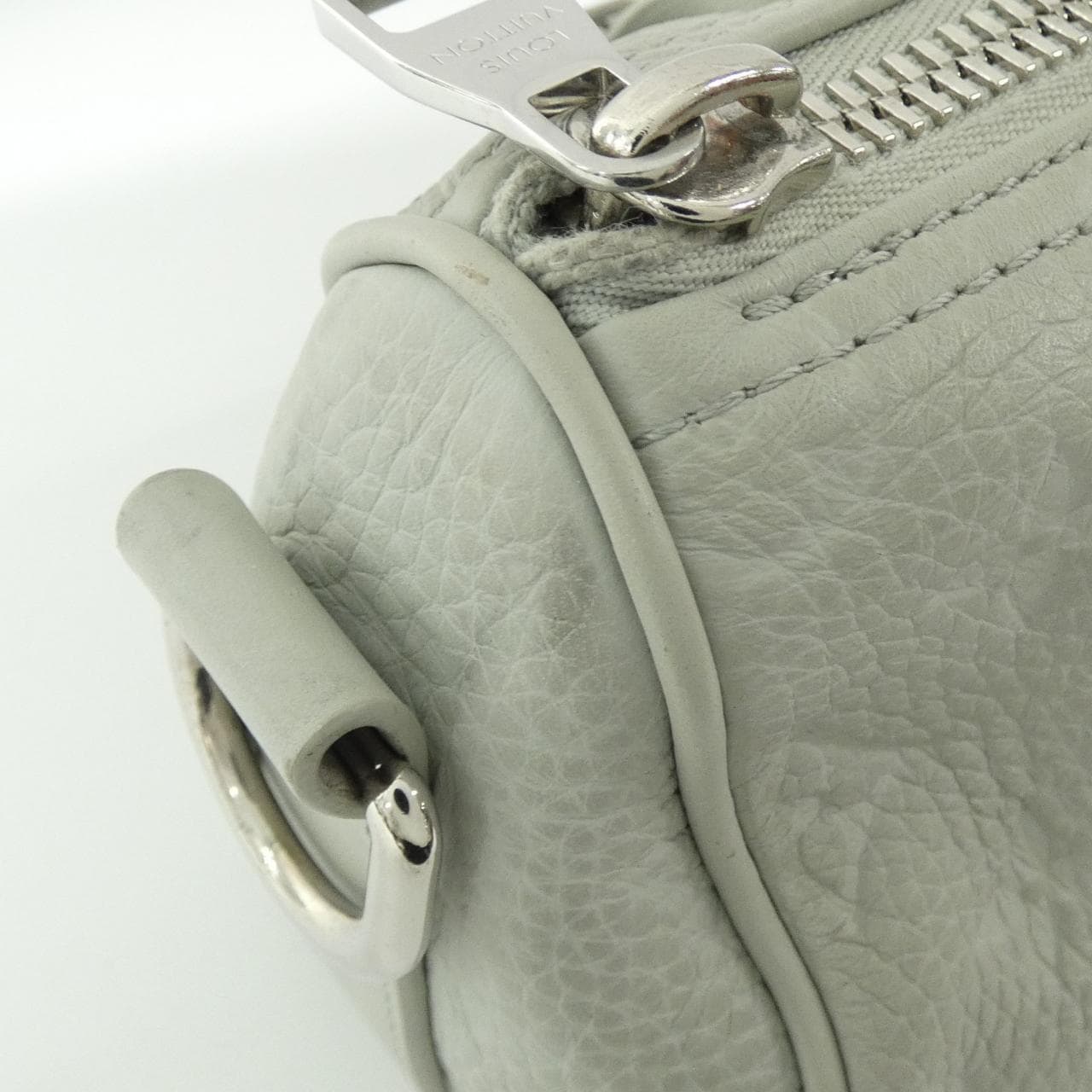 LOUIS VUITTON Taurillon Monogram Keepall Bandouliere 25 公分 M23163 波士頓包
