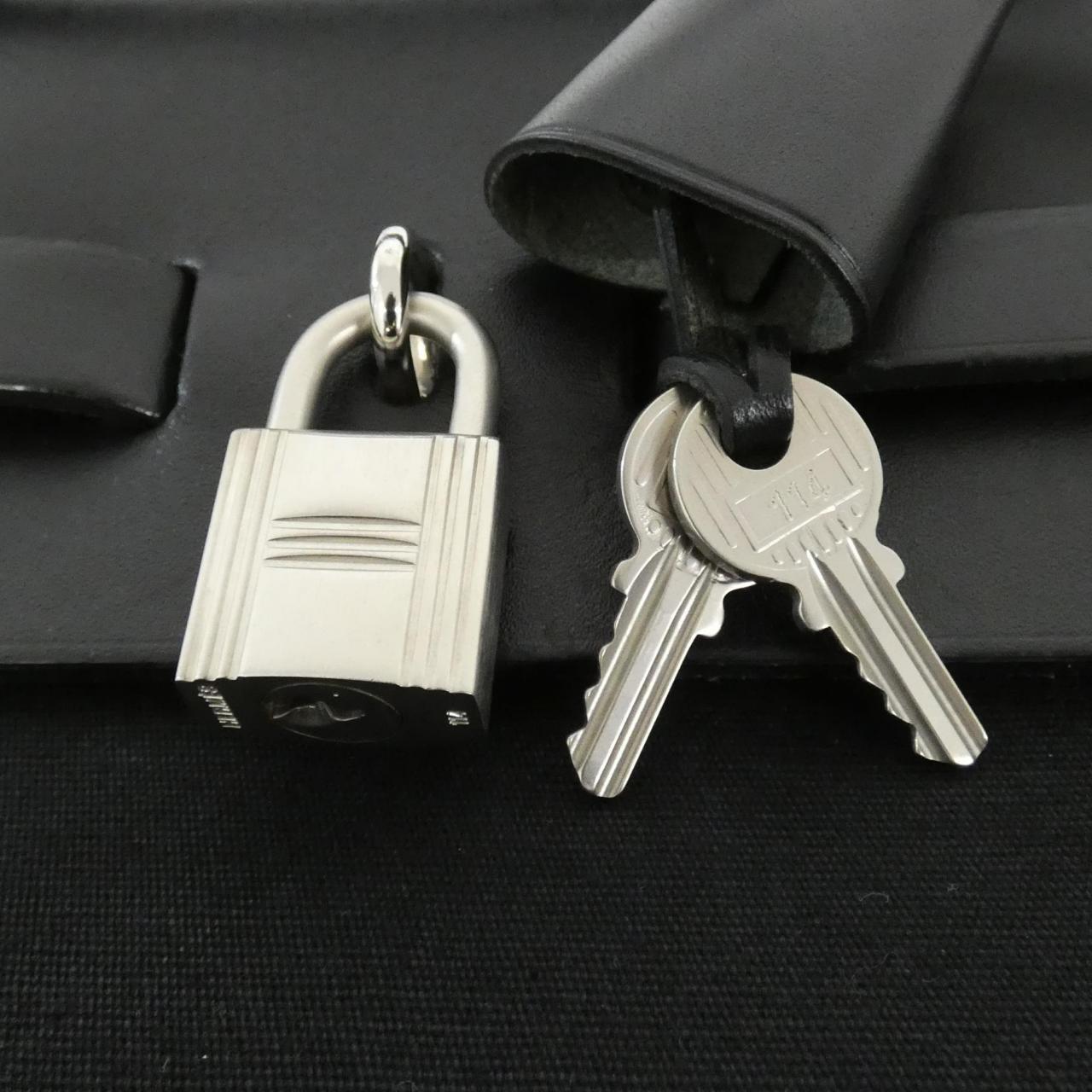 【ヴィンテージ】エルメス エールバッグ MM 030866CB バッグ