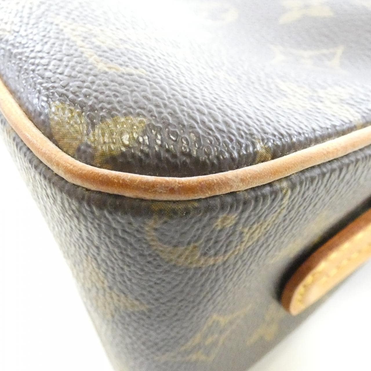 ルイヴィトン モノグラム ヴィバ シテ MM M51164 ショルダーバッグ