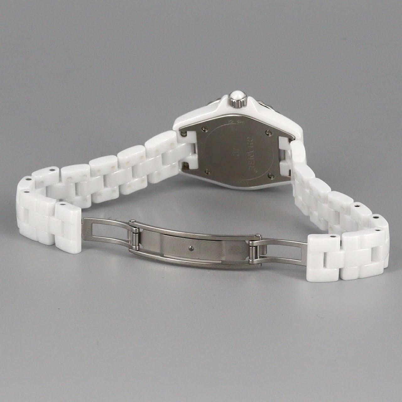 CHANEL J12 29mm Ceramic・8P H2570 Ceramic Quartz