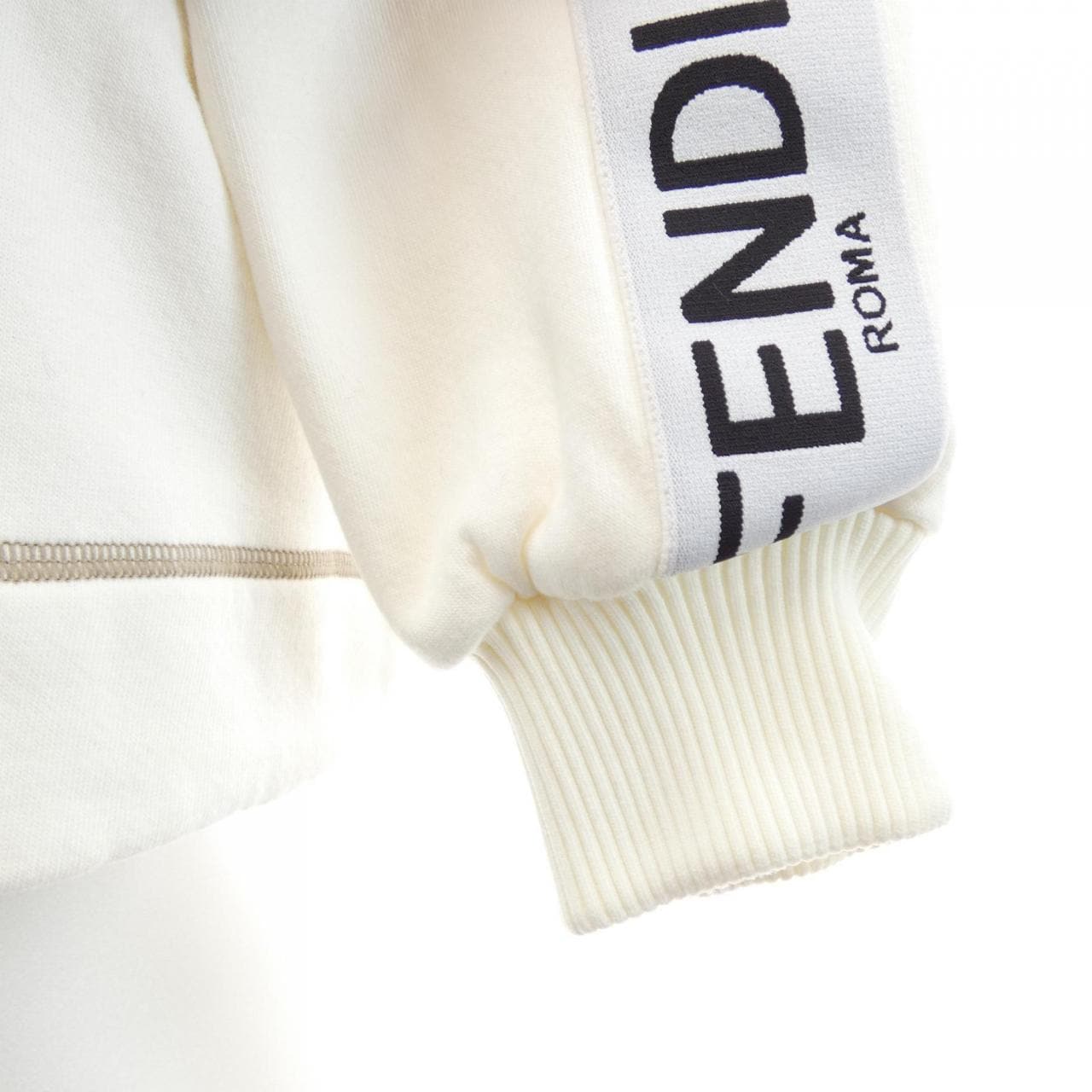 フェンディ FENDI FAF109 A8WG パーカー