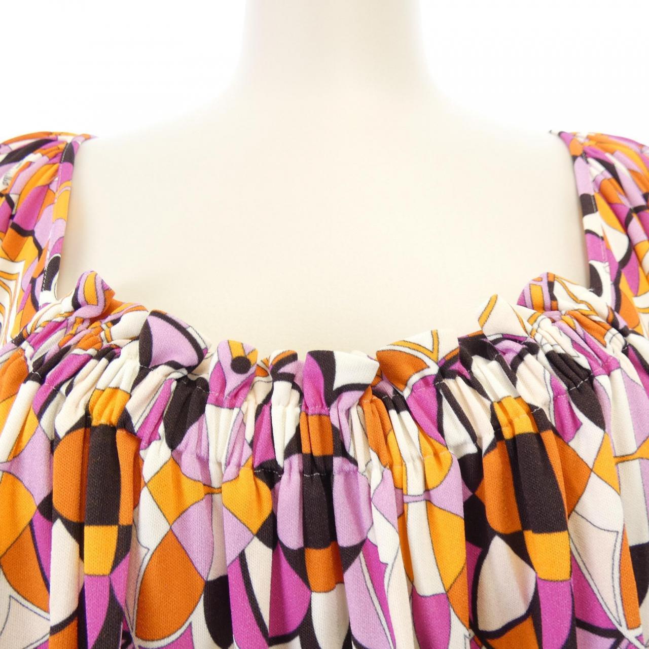 エミリオプッチ EMILIO PUCCI トップス