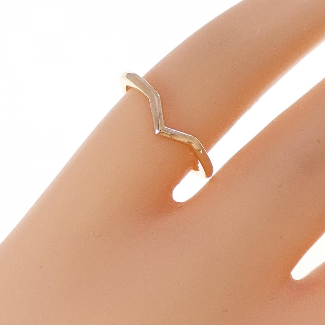 ティファニー Vバンド リング