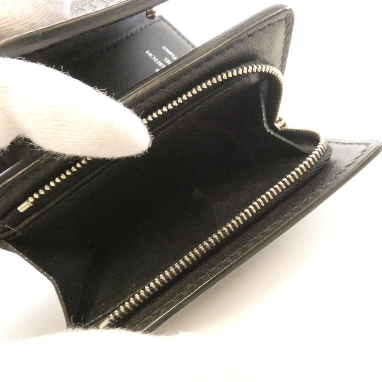 ルイヴィトン マヒナ ポルトフォイユ イリス XS M67498 財布