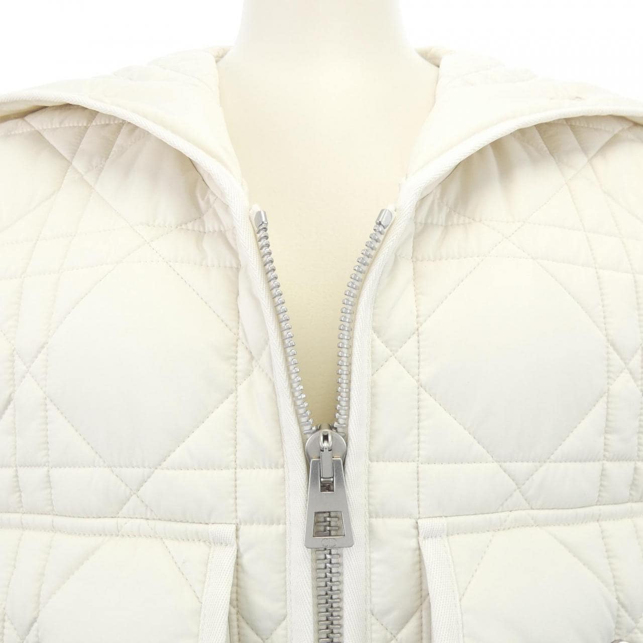 クリスチャンディオール CHRISTIAN DIOR マクロカナージュ キルティング 417C75A2827 ベスト