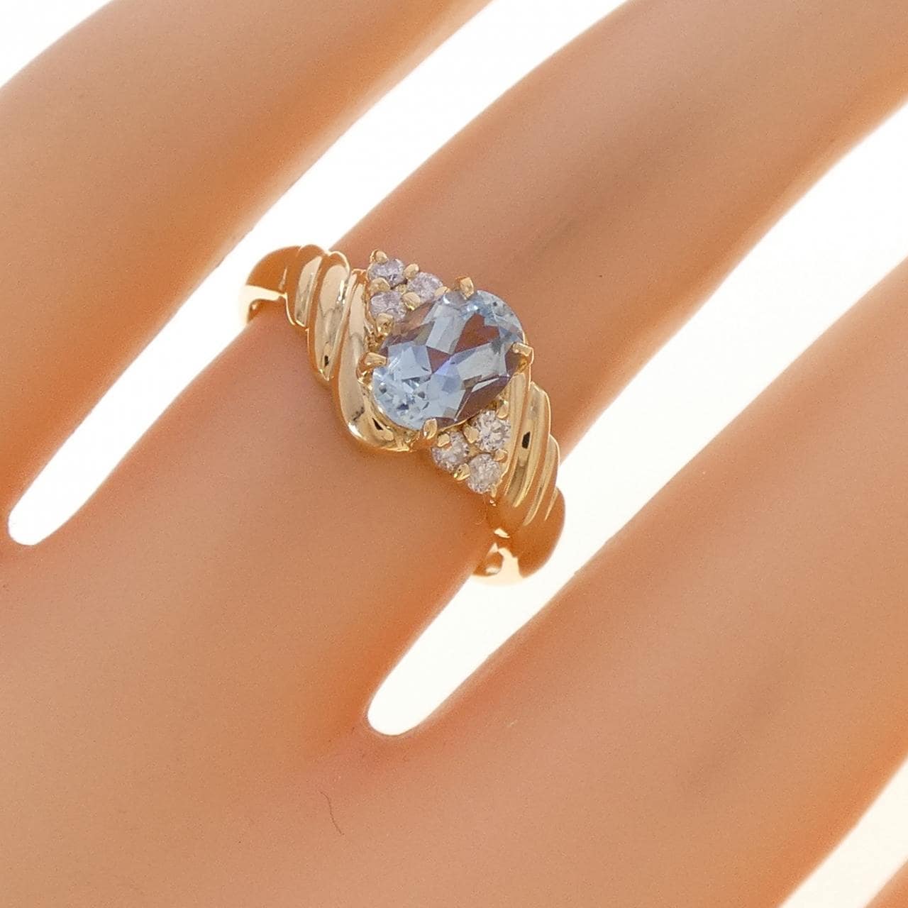 K18YG アクアマリン リング 0.69CT