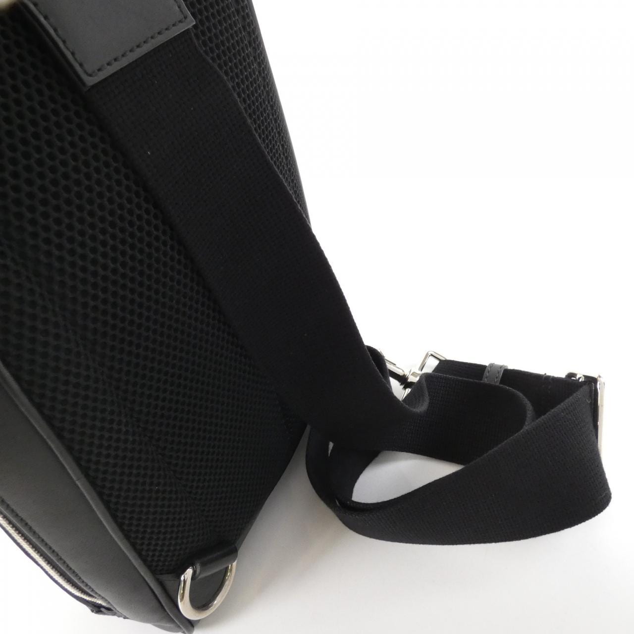 グッチ 523234 DMTDN ショルダーバッグ