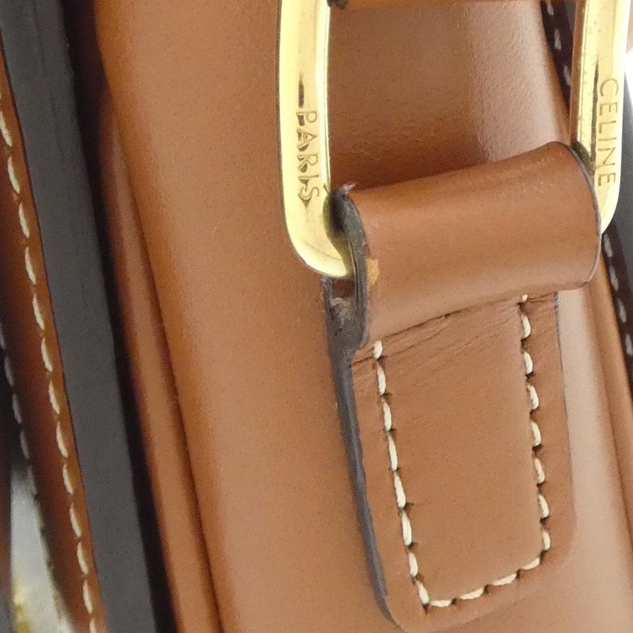 セリーヌ ティーン トリオンフ 188882BZ4 ショルダーバッグ