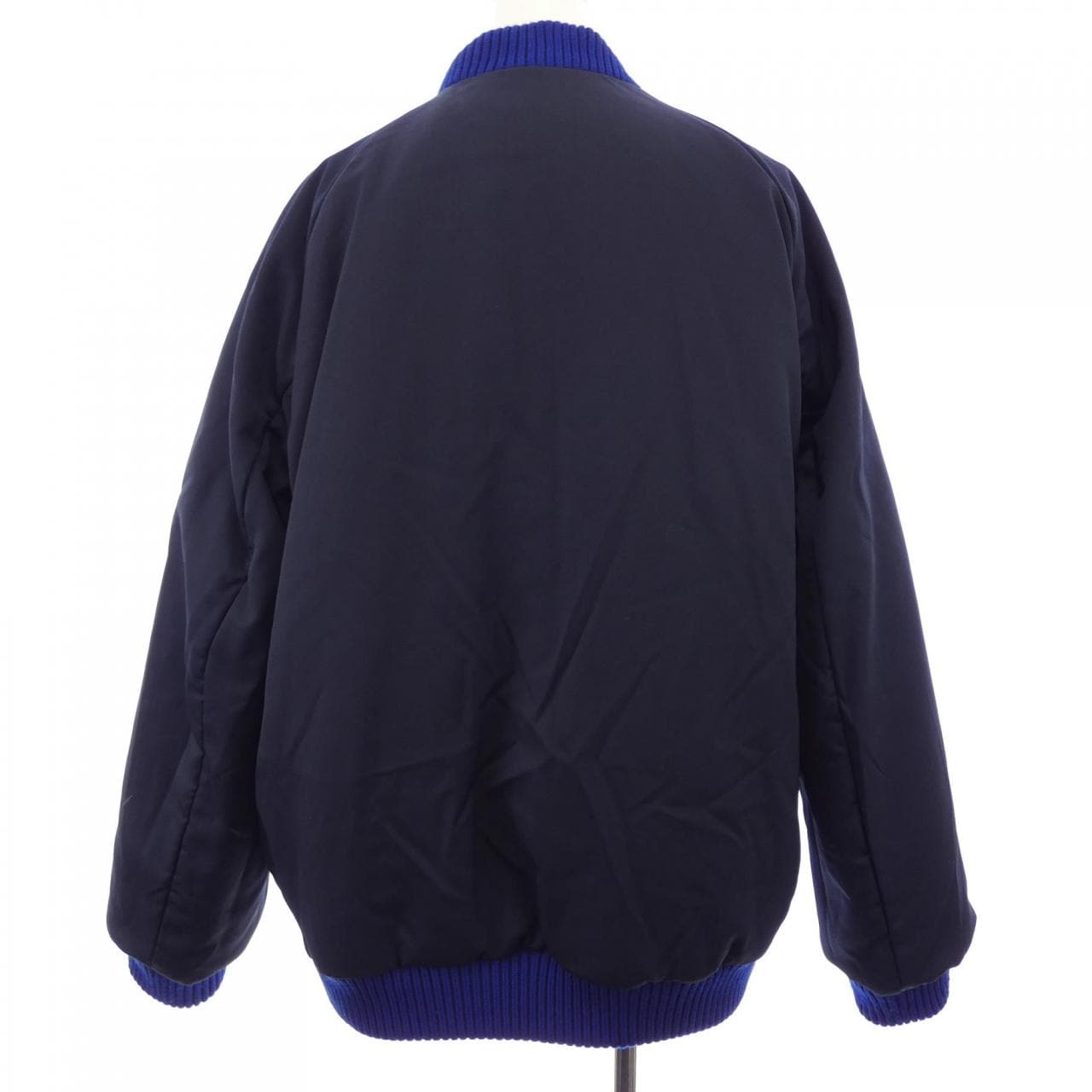 フェンディ FENDI FW1108 AI6I ブルゾン