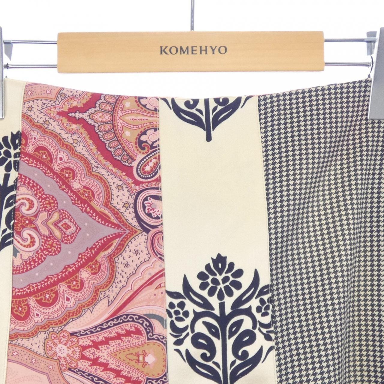 セリーヌ CELINE 2 2I50/4885 スカート