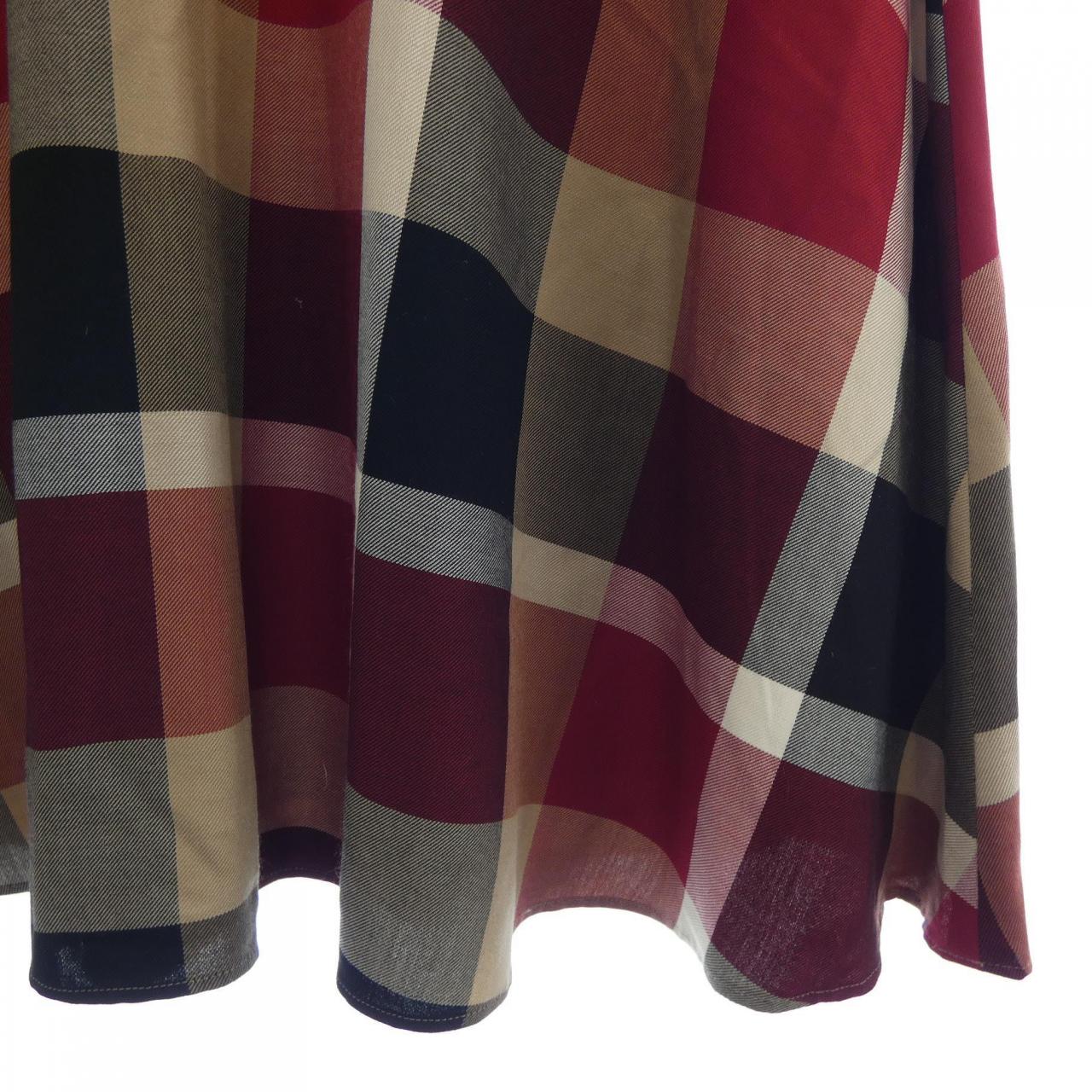 ブルーレーベルクレストブリッジ BLUE LABEL CRESTBRIDGE スカート