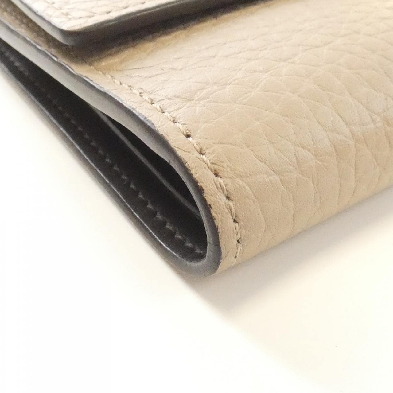 LOUIS VUITTON Taurillon Portefeuille Capucines短款M62159 皮夾
