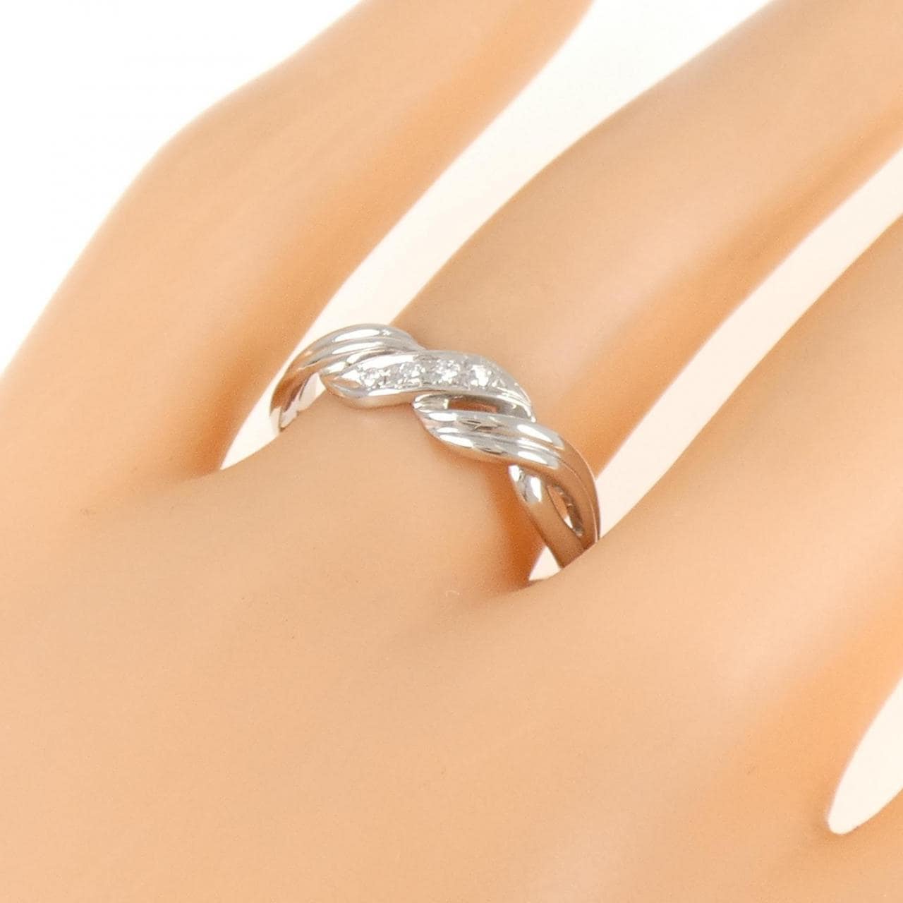 PT900钻石戒指0.03克拉