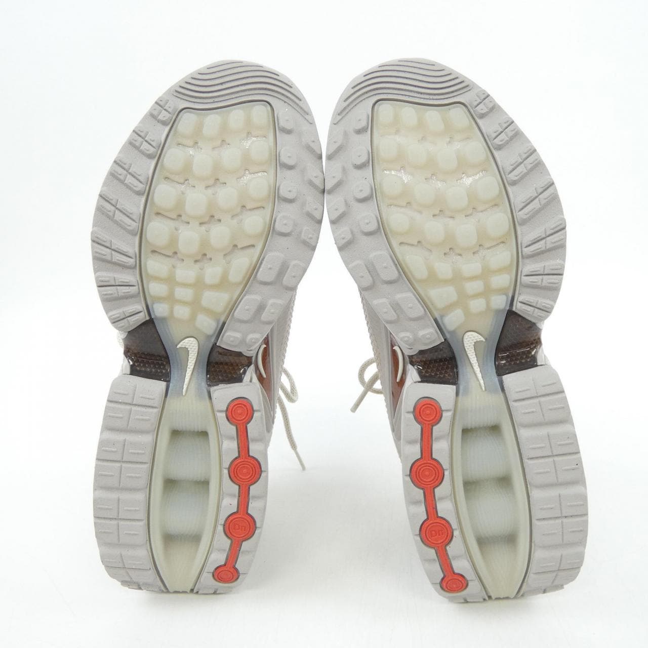 ナイキ NIKE FJ3145-101 スニーカー