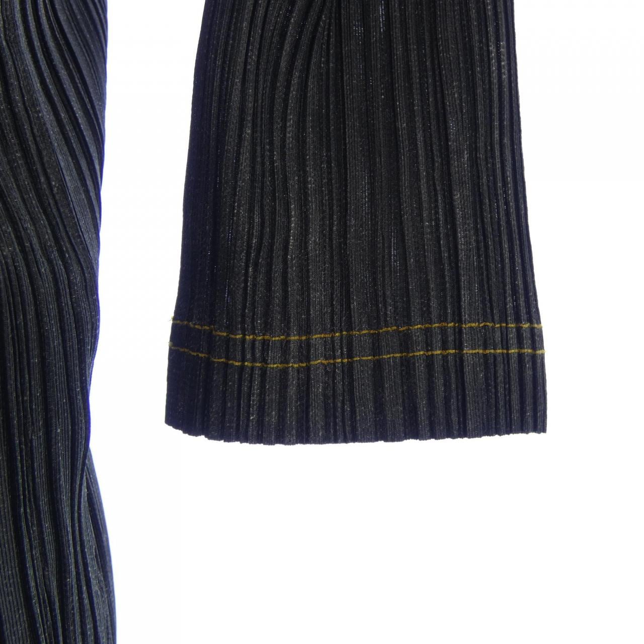 プリーツプリーズ PLEATS PLEASE トップス