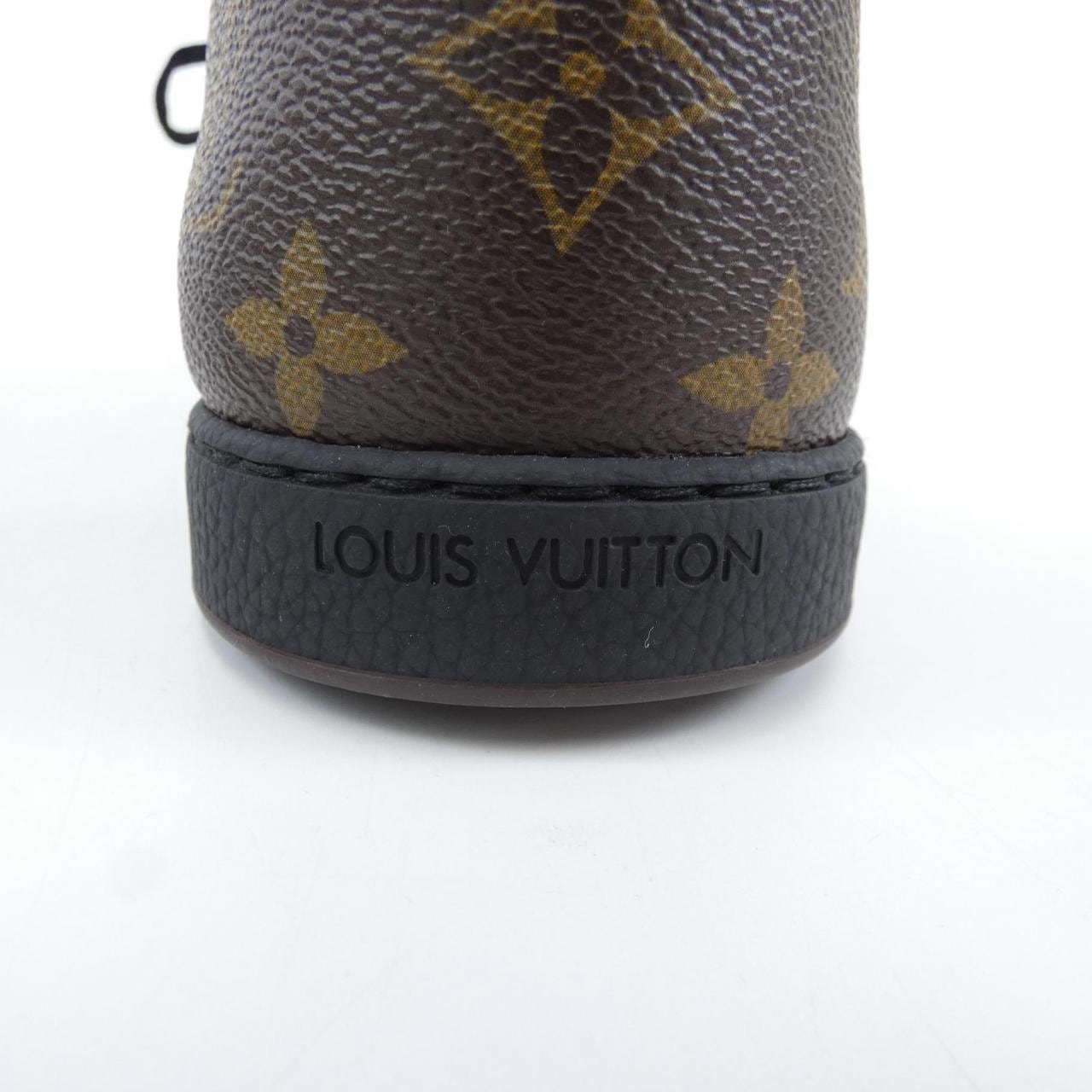 ルイヴィトン LOUIS VUITTON スニーカー