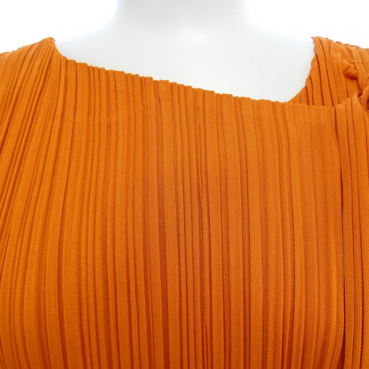 コメ兵|プリーツプリーズ PLEATS PLEASE ワンピース|プリーツ コメ兵|プリーツプリーズ PLEATS PLEASE ワンピース|プリーツ