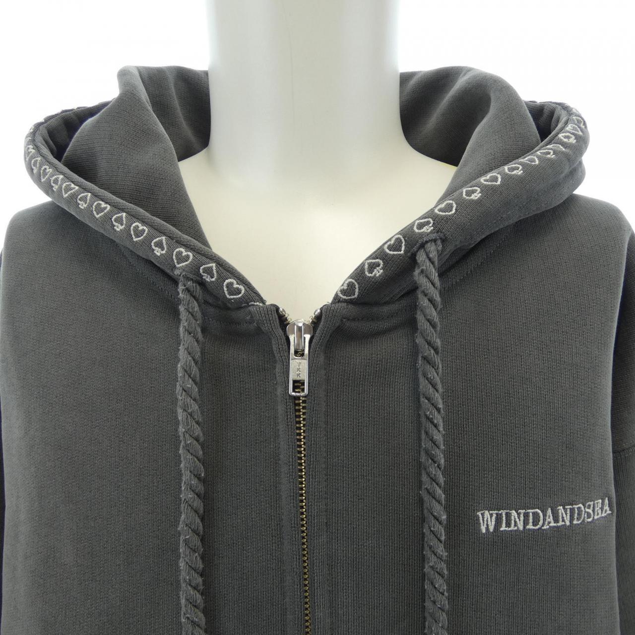 ウィンダンシー WINDANDSEA パーカー