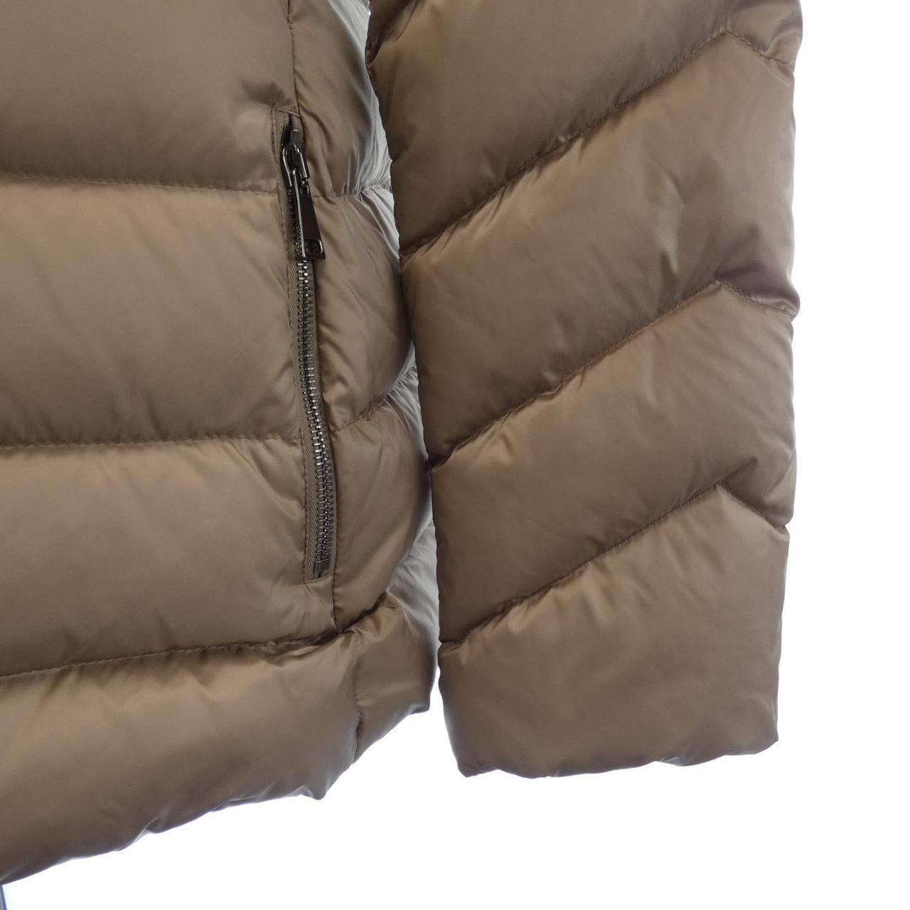 モンクレール MONCLER CUPIDONE ダウンジャケット