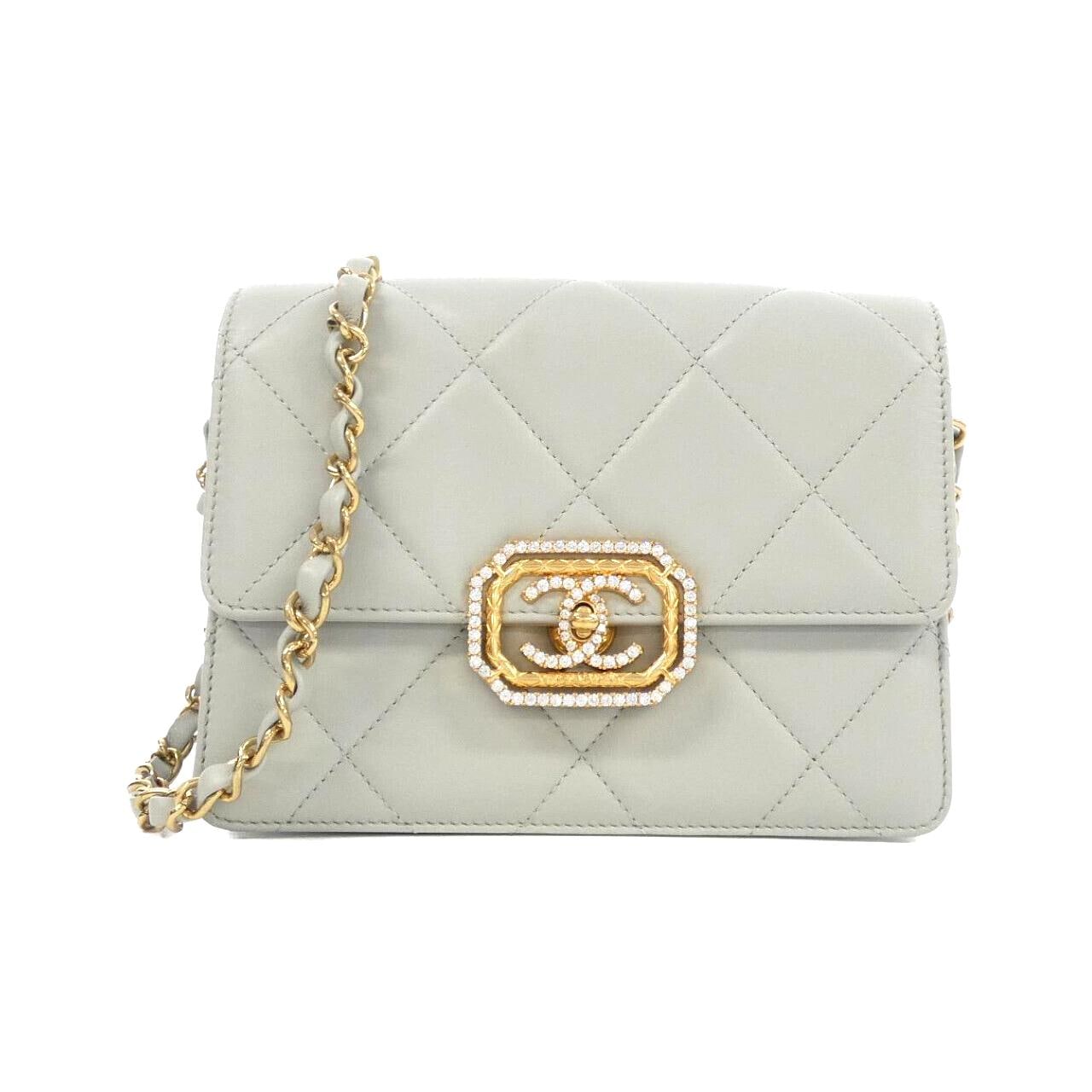 CHANEL AS3720 Shoulder Bag