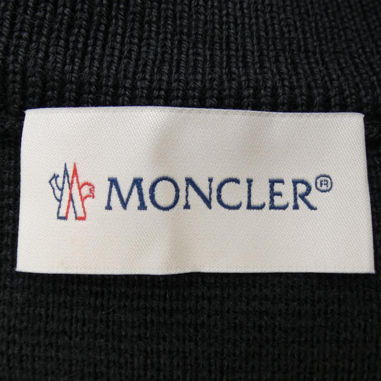 【新品】モンクレール MONCLER ダウンジャケット