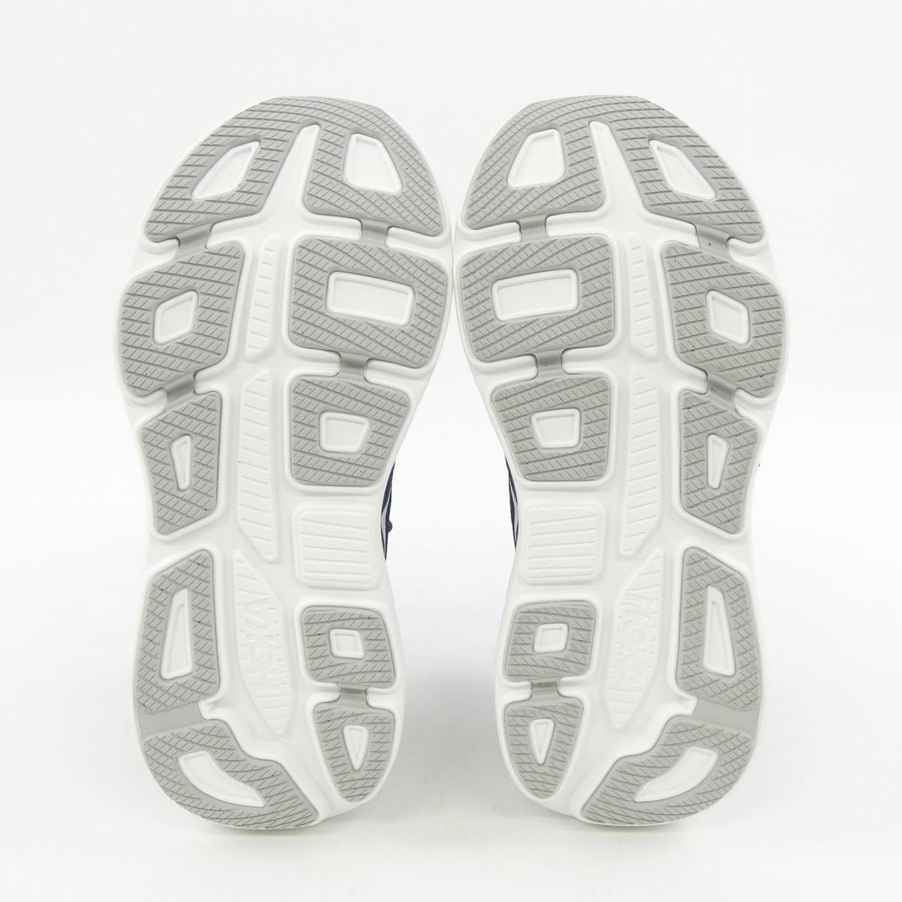 ホカオネオネ HOKA ONE ONE M BONDI9 スニーカー