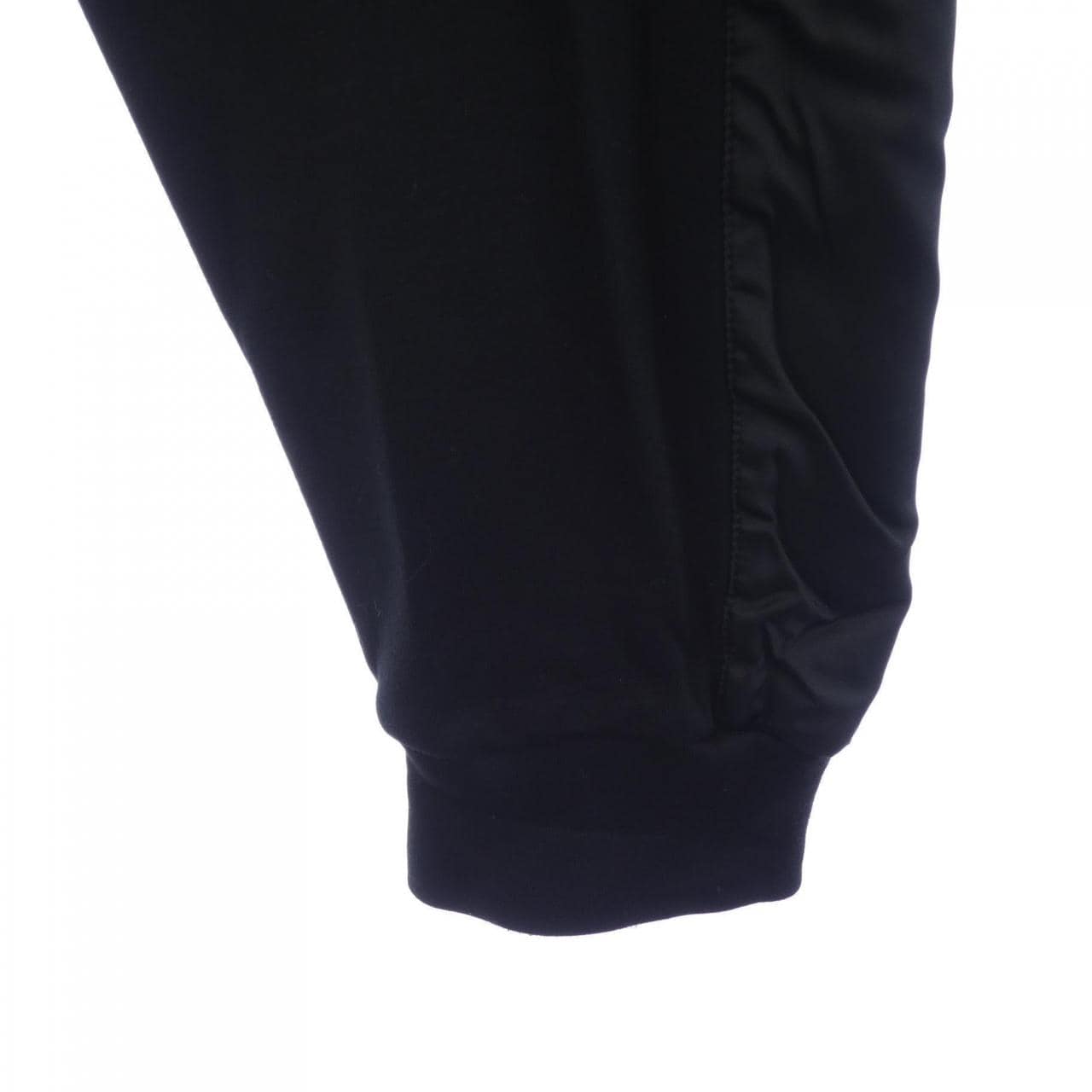 プラダ PRADA トライアングルロゴ UJP180 S212 11JE パンツ