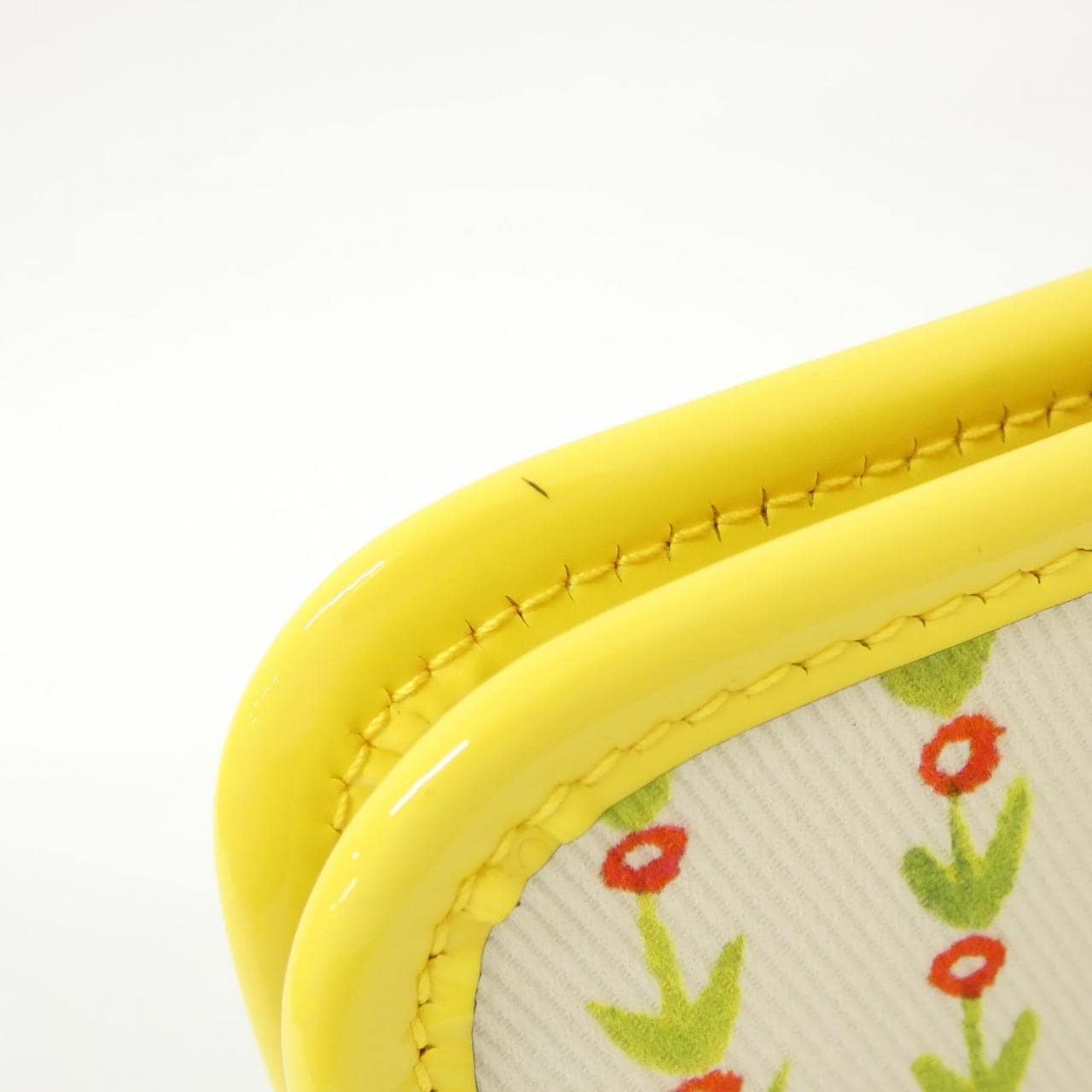 グッチ CHILDRENS 605614 H6UAH バッグ