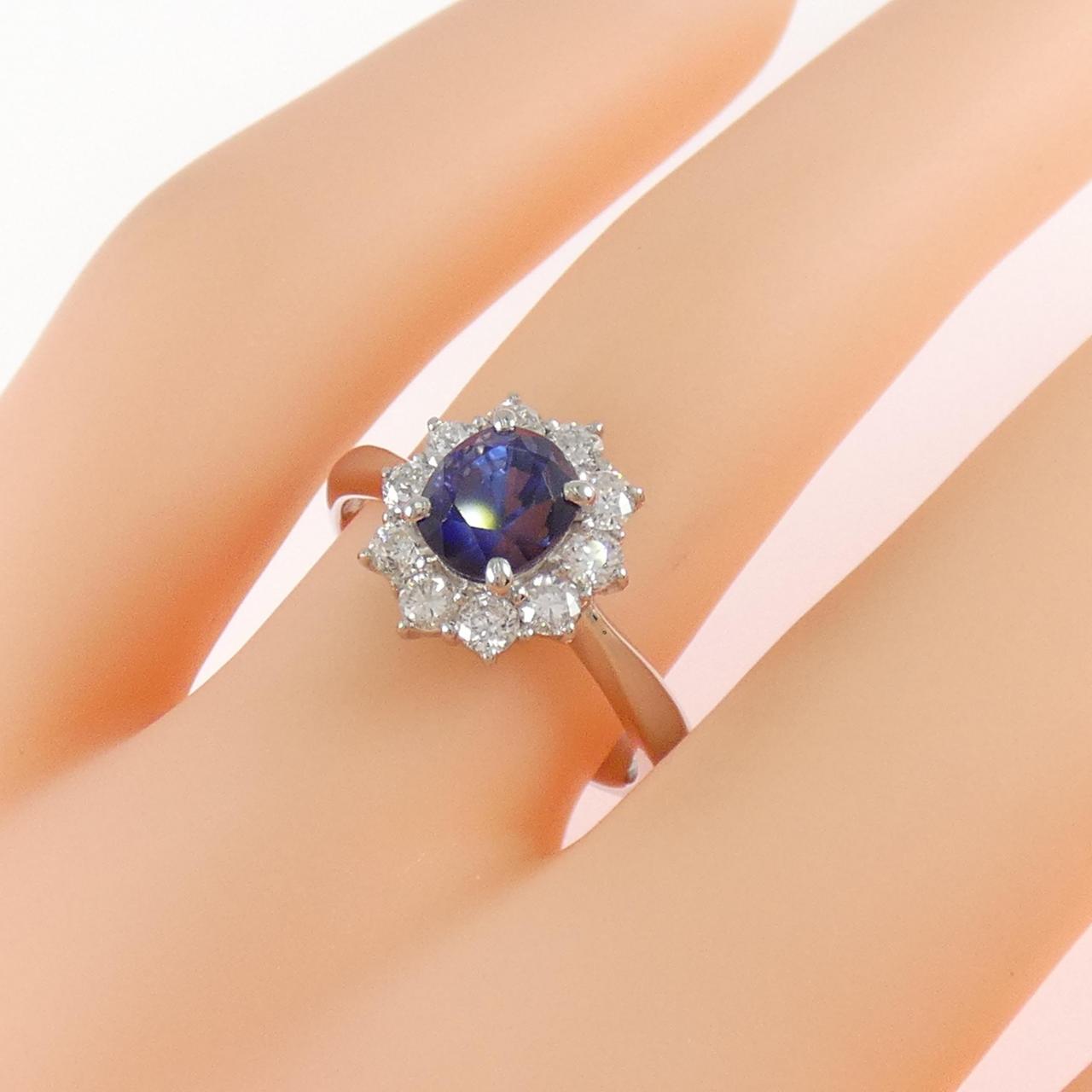 PT900 サファイヤ リング 1.54CT