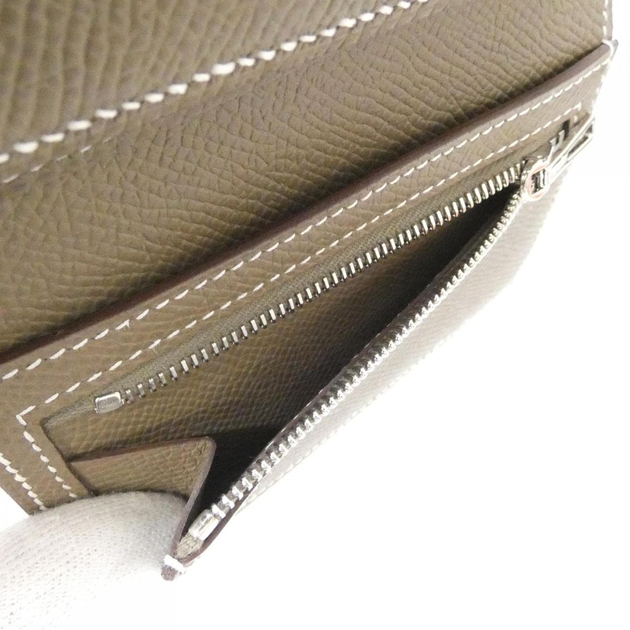 【未使用品】エルメス ベアン コンビネ 082875CK 財布