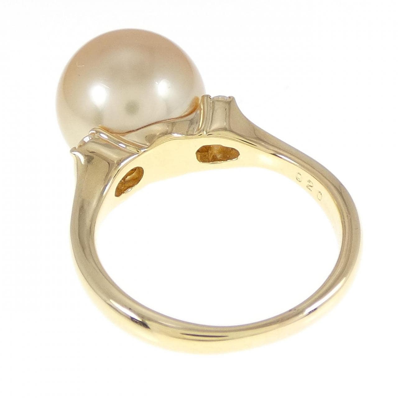 K18YG White Butterfly Pearl ring 12.2mm