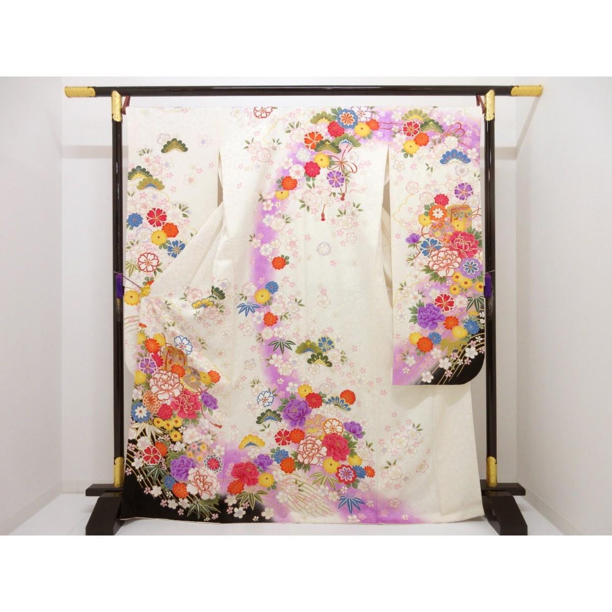 振袖　友禅金彩加工　刺繍入りボカシ染
