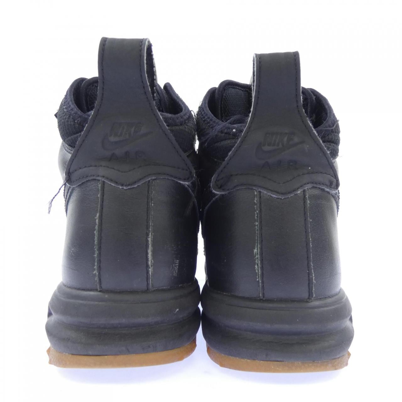 ナイキ NIKE スニーカー