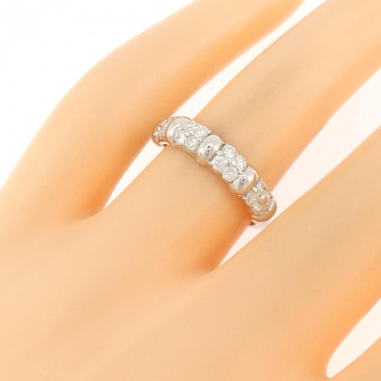 PT900 フラワー ダイヤモンド リング 0.50CT