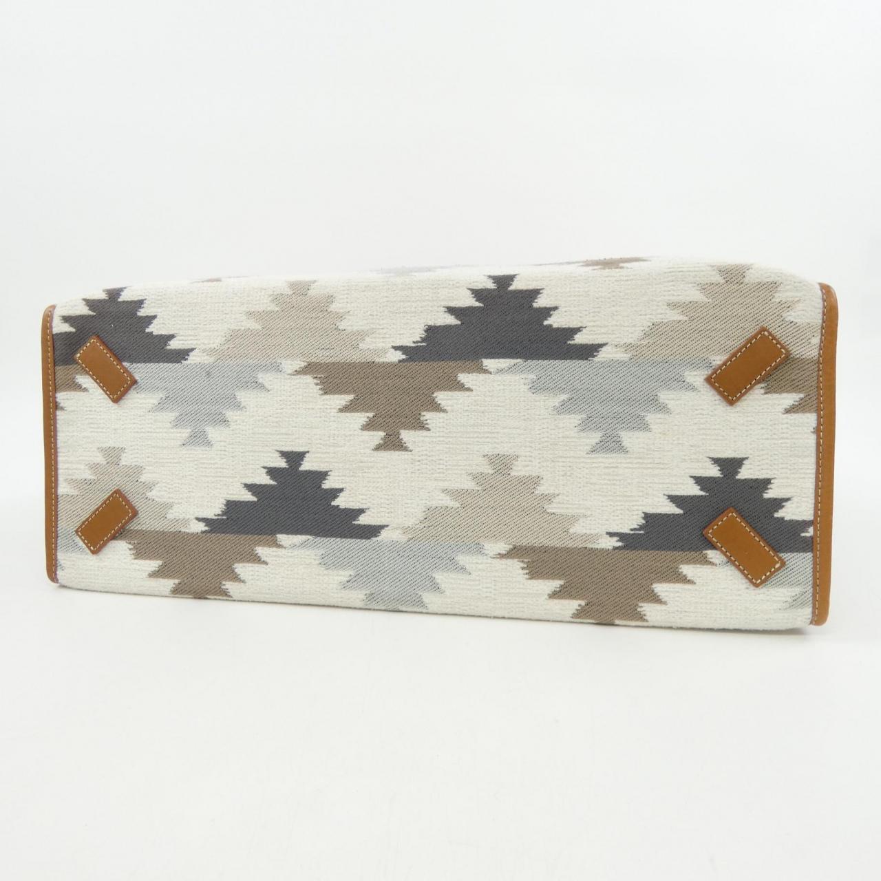 アヴァケーション A VACATION BAG