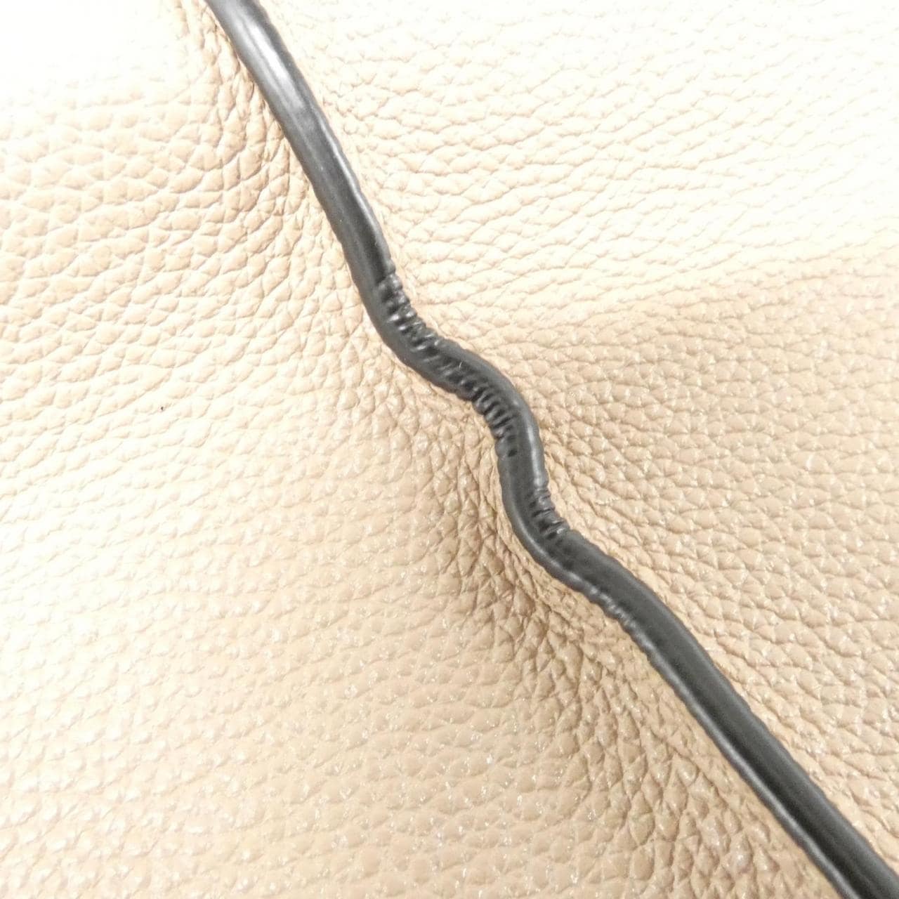 トッズ T TIMELESS ショルダーバッグ