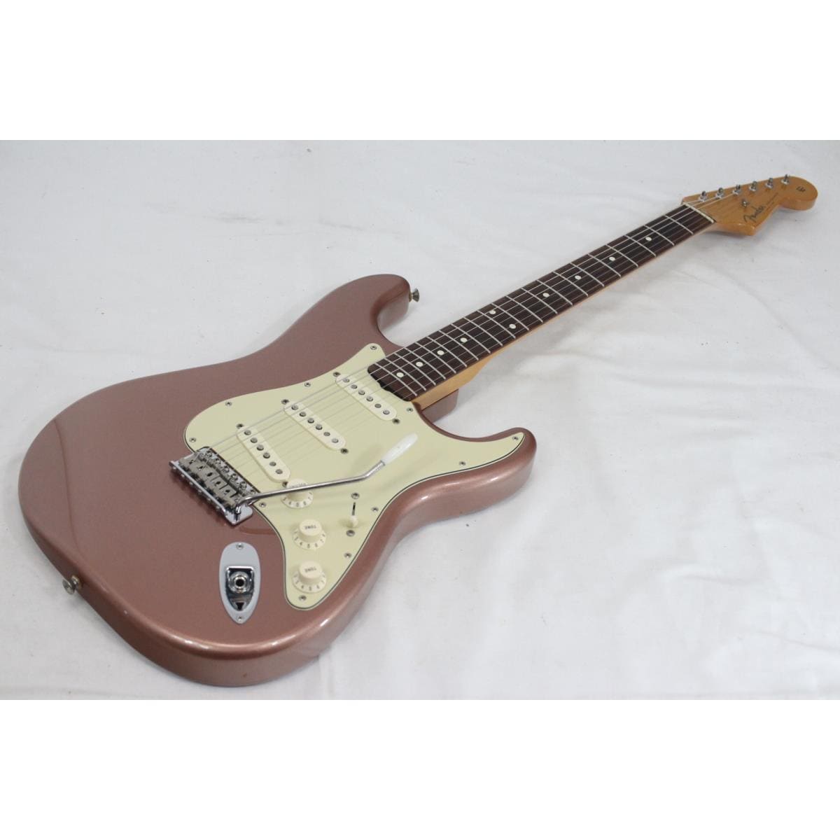 FENDER CLASSIC SERIES 60S STRAT