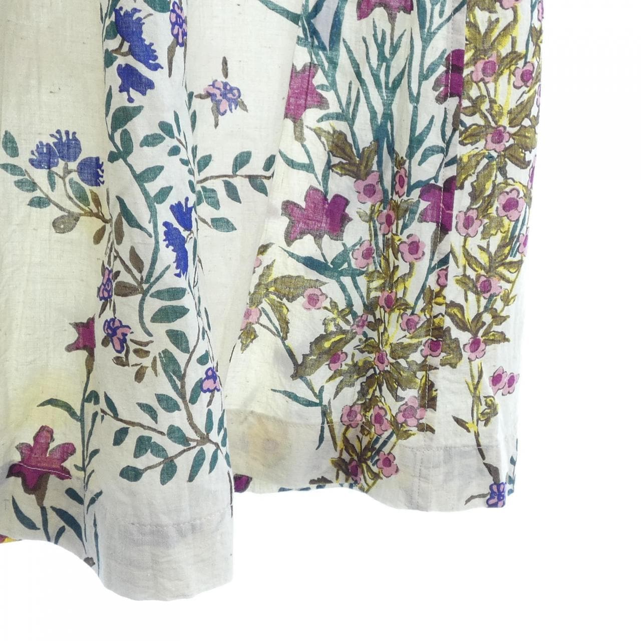 フォーティーファイブアールピーエム 45 RPM スカート