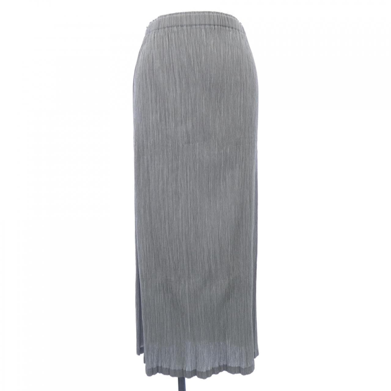 イッセイミヤケ ISSEY MIYAKE IM42FG452 スカート