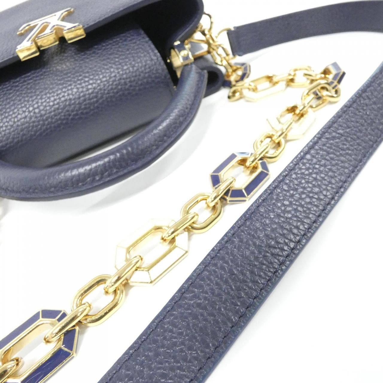 ルイヴィトン カプシーヌ BB M25211 バッグ