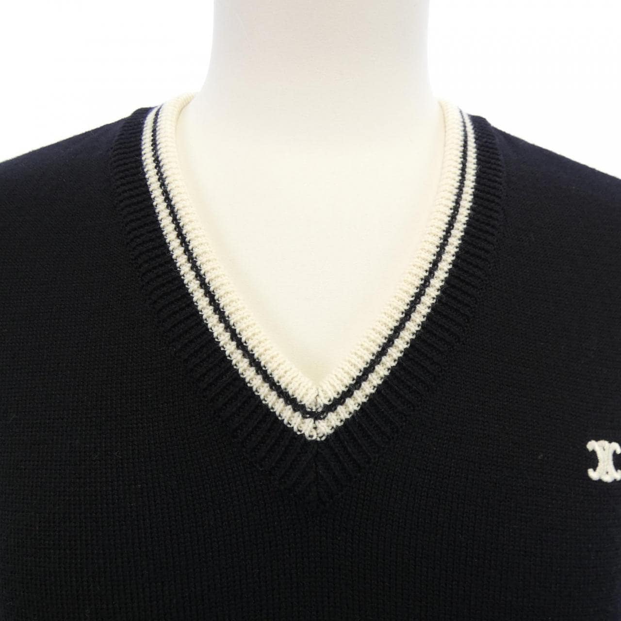 セリーヌ CELINE トリオンフ 2ADCK823Y ベスト