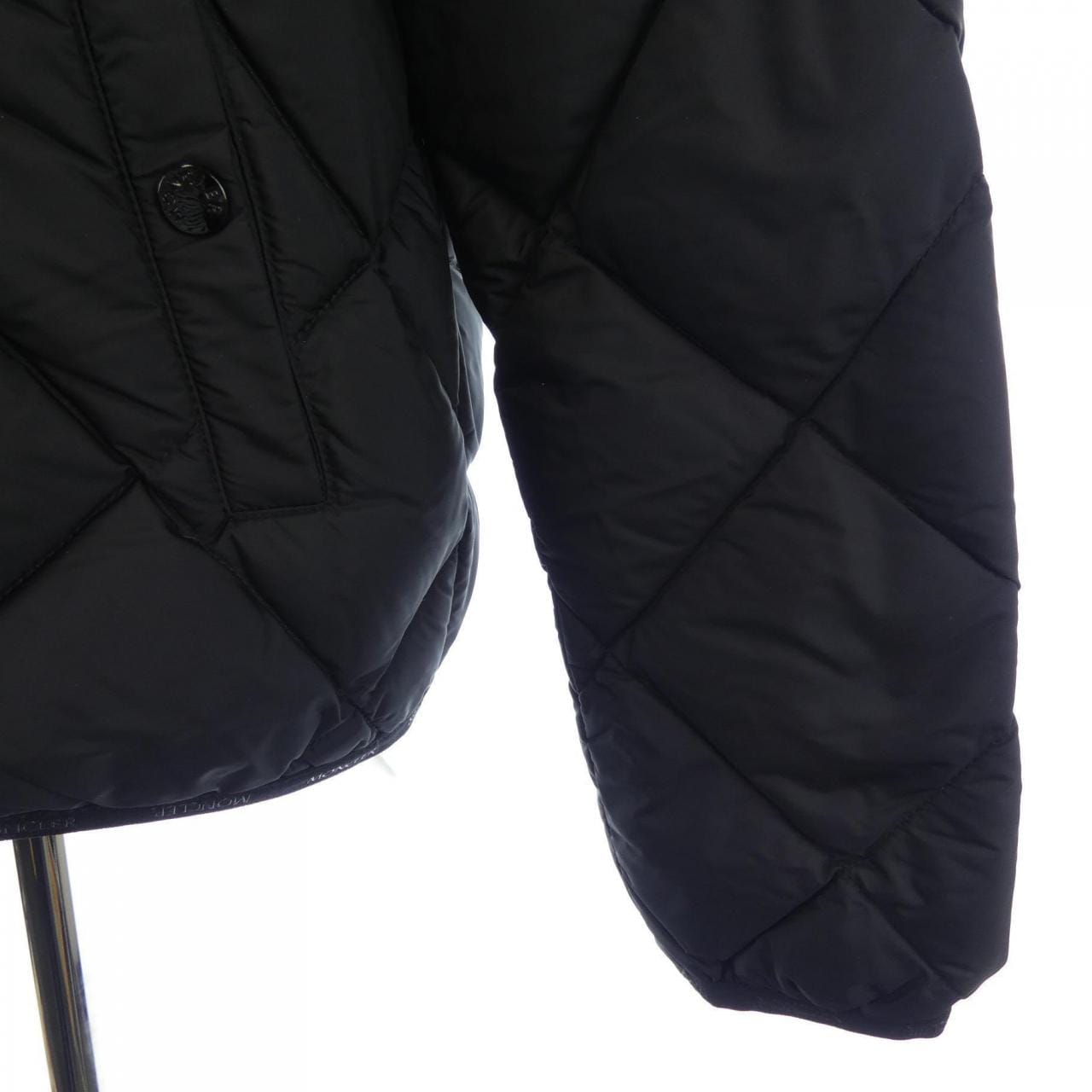 モンクレール MONCLER ARVOUIN ダウンジャケット