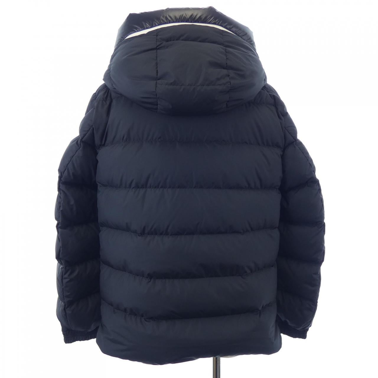 モンクレール MONCLER ダウンジャケット
