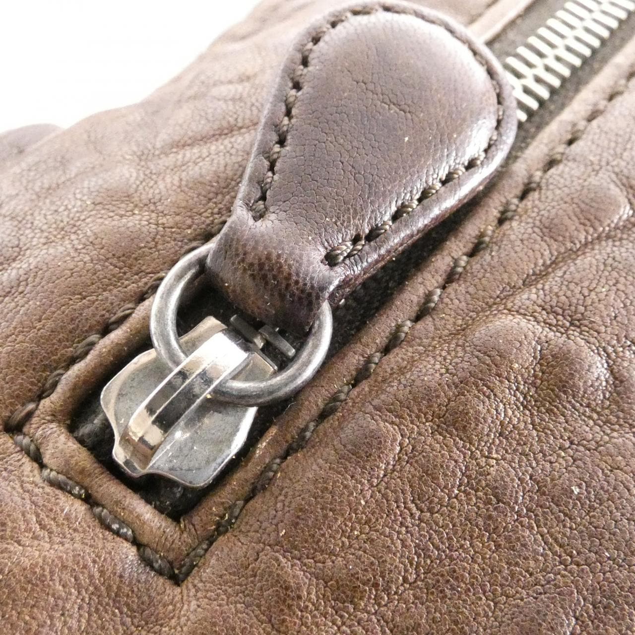 シャネル バッグ